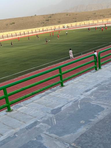 عکس ورزشگاه 2000 نفری شهید صغیرا