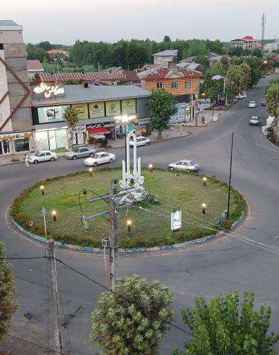 عکس میدان رضا مستقیم