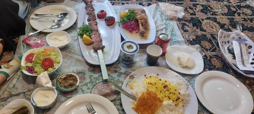 عکس رستوران ارم شاندیز