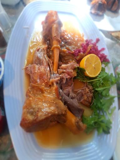 عکس رستوران ارم شاندیز