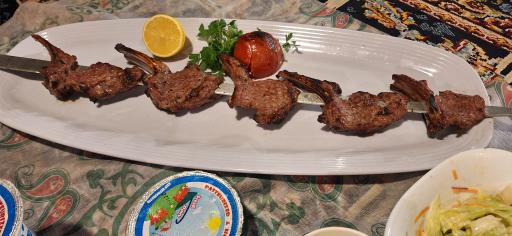 عکس رستوران ارم شاندیز