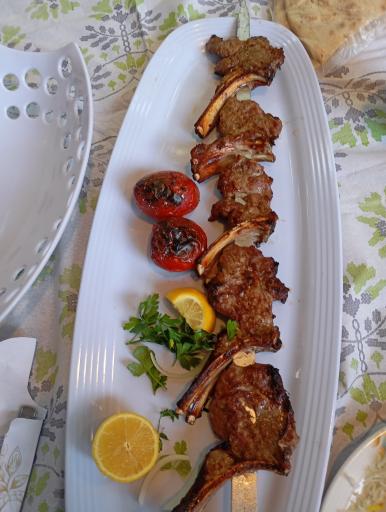 عکس رستوران ارم شاندیز