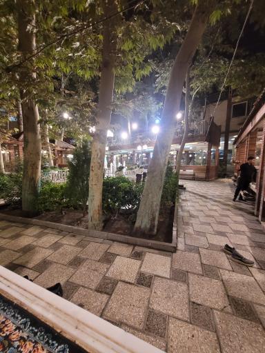 عکس رستوران ارم شاندیز