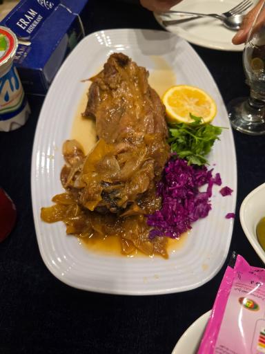 عکس رستوران ارم شاندیز