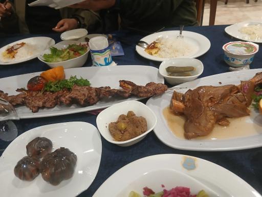 عکس رستوران ارم شاندیز