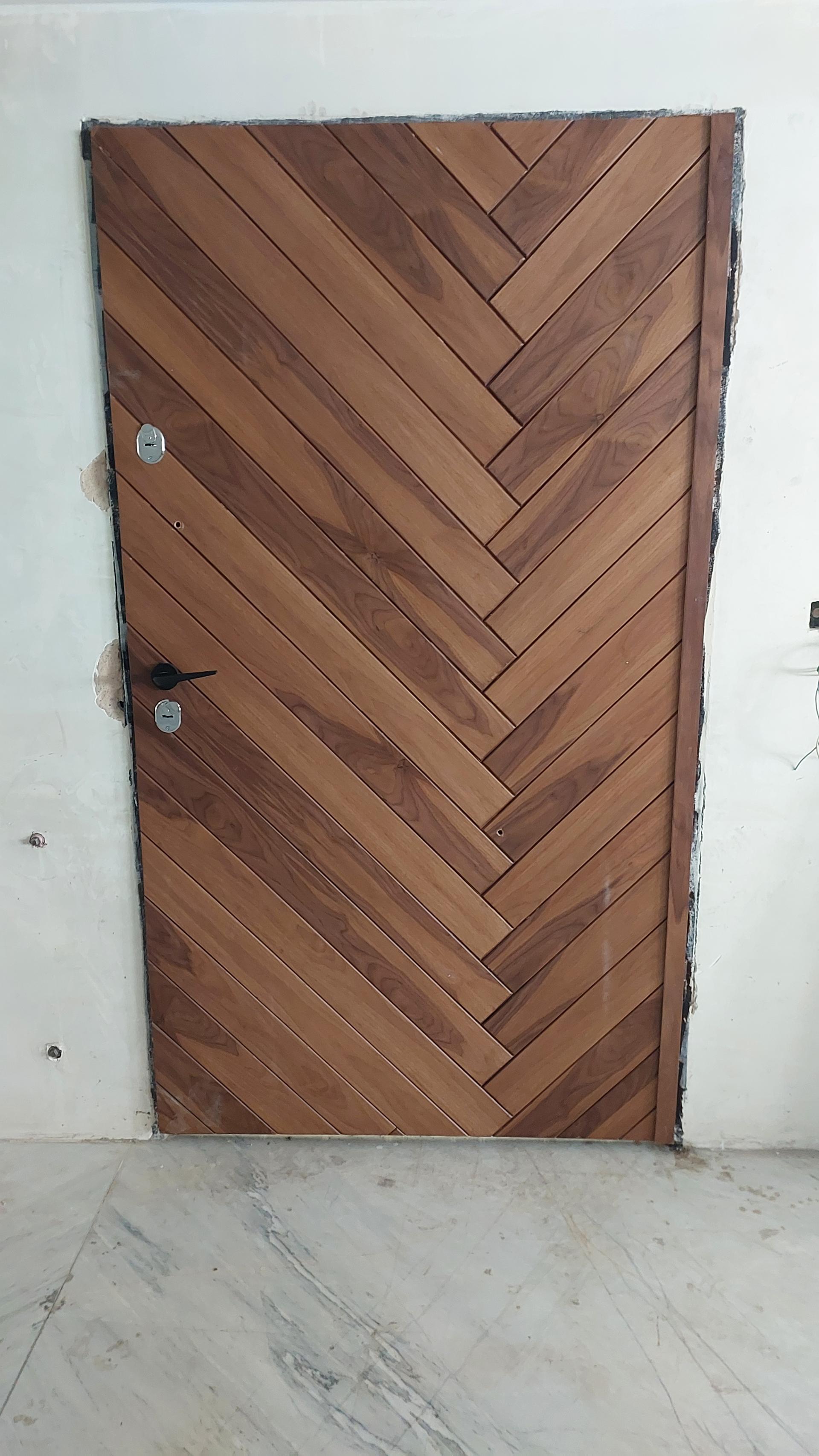 عکس شرکت تولیدی درب اول