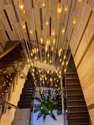 هتل بزرگ آتانا