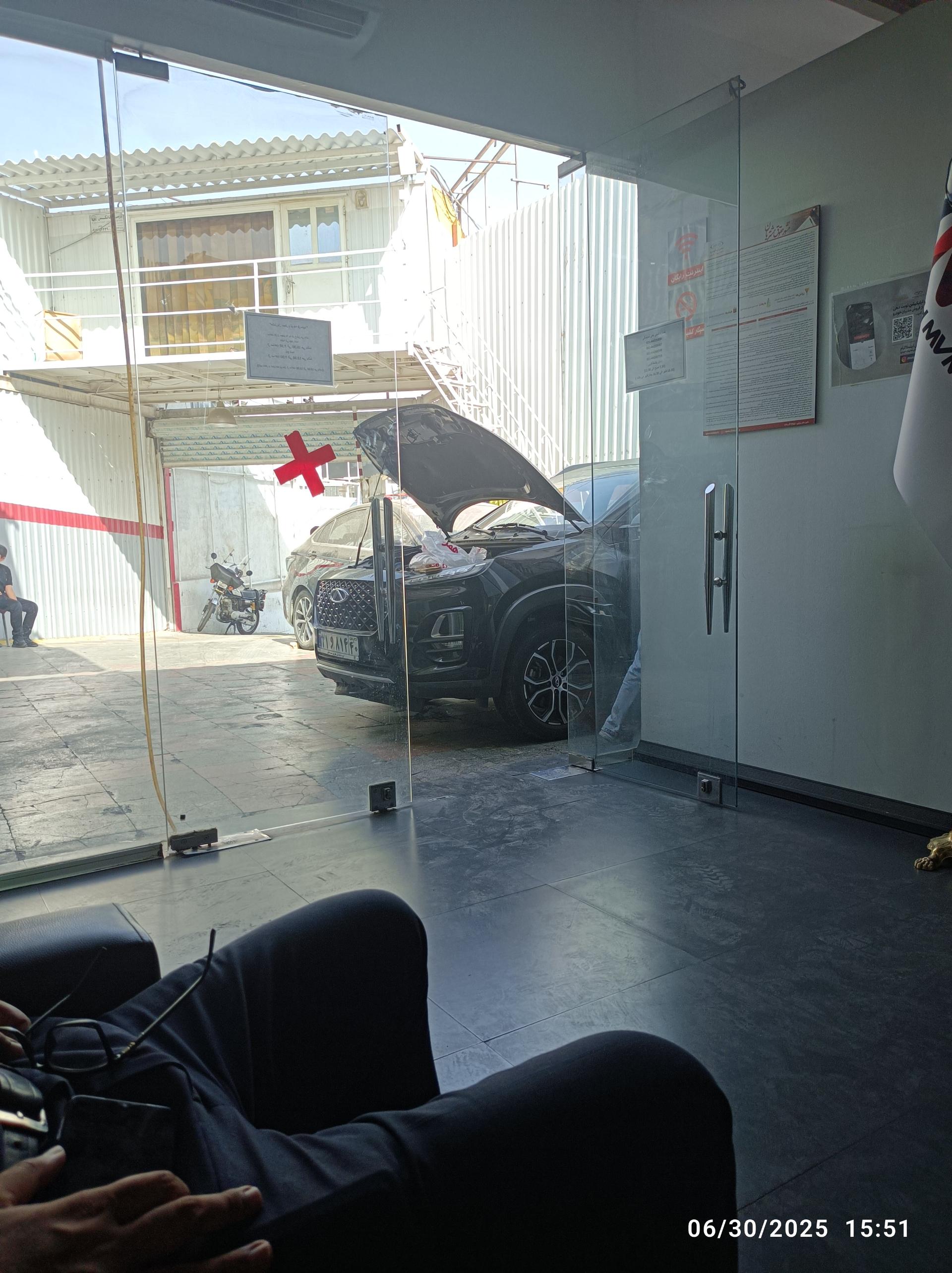 عکس نمایندگی مدیران خودرو ۴۸۴ فونیکس