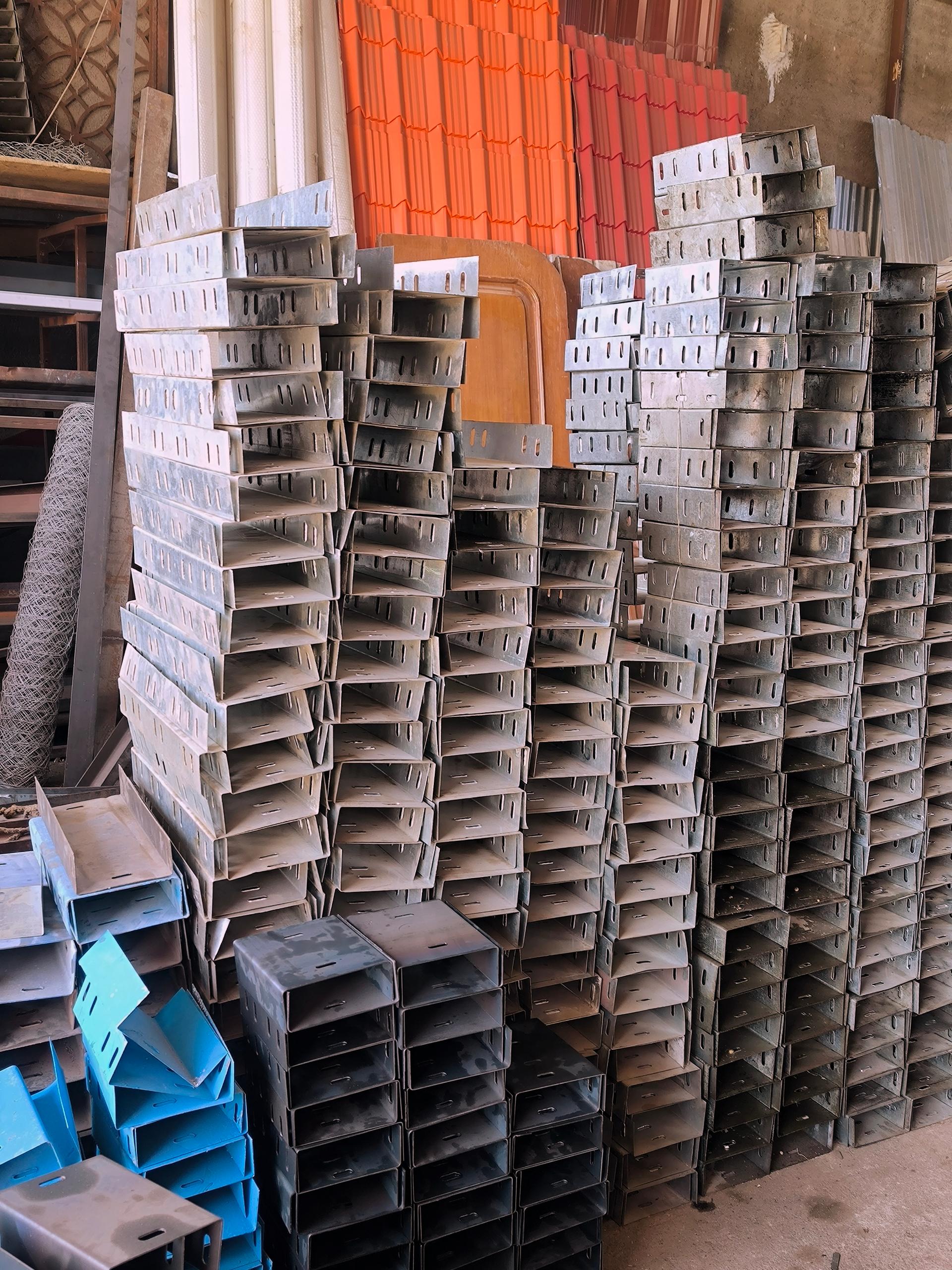 عکس آهن آلات اصفهان 