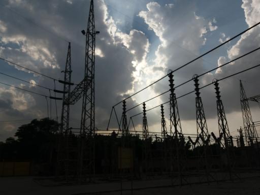 عکس پست برق کیان پارس