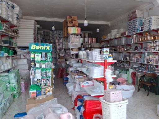 عکس ظروف یک بار مصرف و پلاستیک قنبری