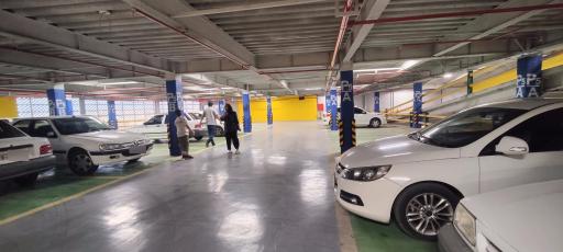 عکس پارکینگ طبقاتی طالقانی اهواز 