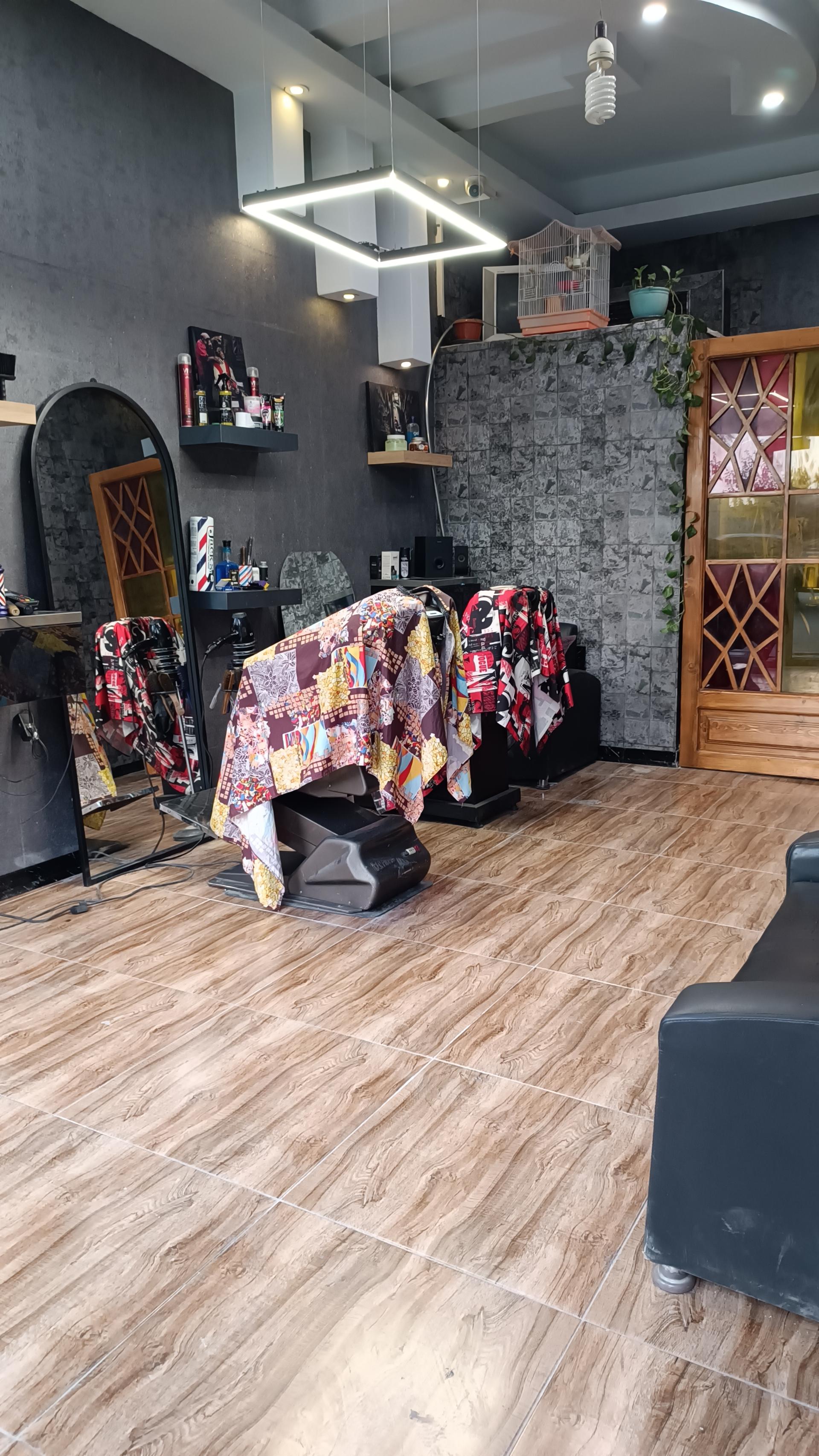 عکس پیرایش دنی کات