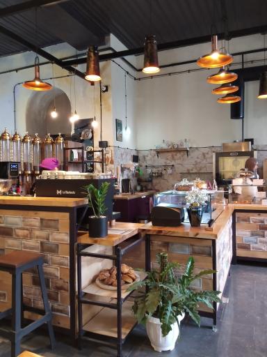 عکس کافه الینو