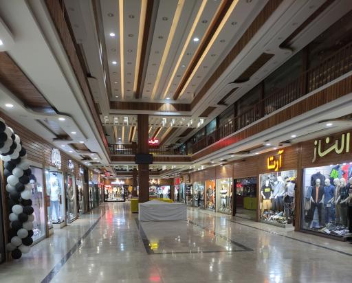 عکس مجتمع تجاری پارس