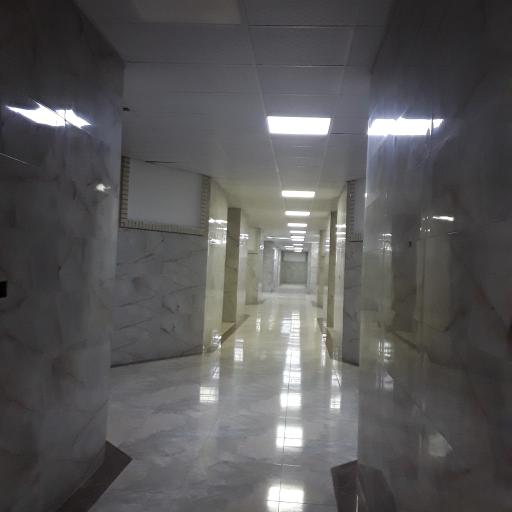 عکس مجتمع تجاری اداری آراد