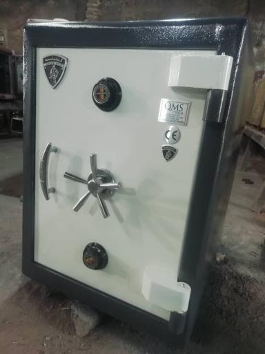 عکس گاوصندوق براتی