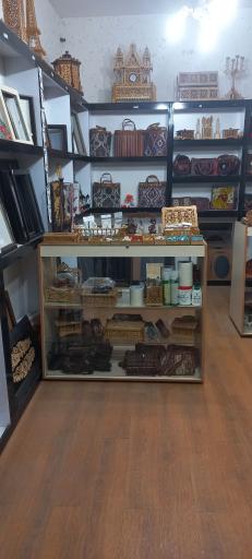 عکس نمایشگاه صنایع دستی آبنوس حسن زاده