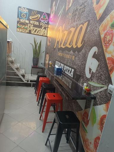 عکس فست فود پیزافل