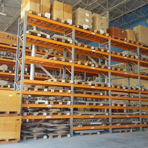 عکس قفسه ساز تهران