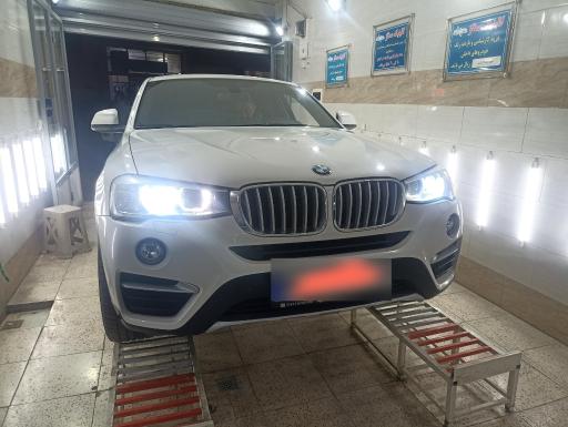 عکس تشخیص رنگ اتومبیل ممتاز