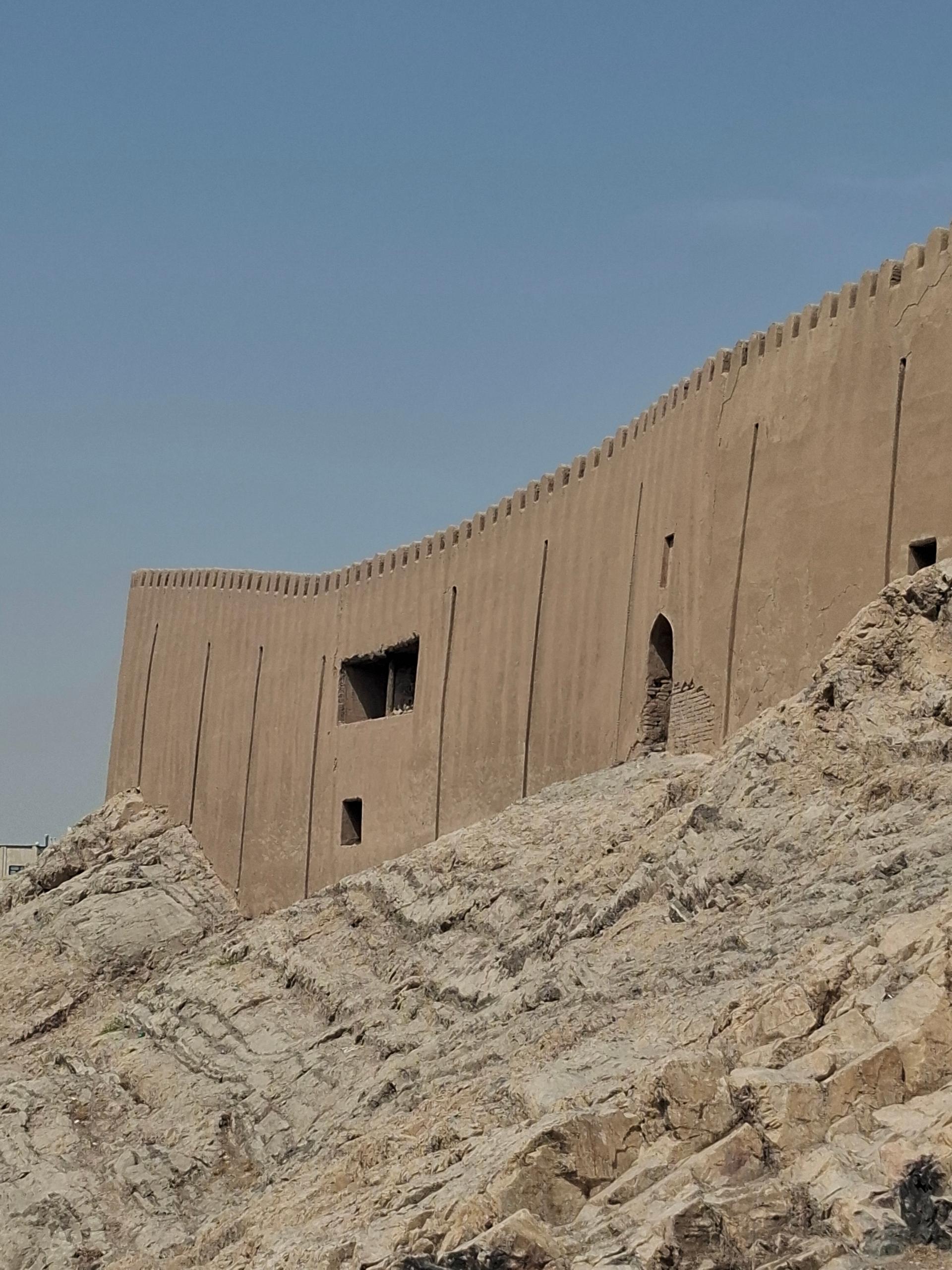 عکس سنگ نگاره فتحعلی شاه شهرری