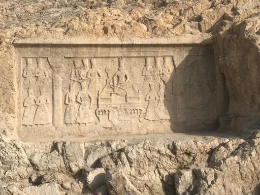 عکس سنگ نگاره فتحعلی شاه شهرری