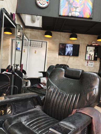 عکس آرایشگاه پسر اریایی