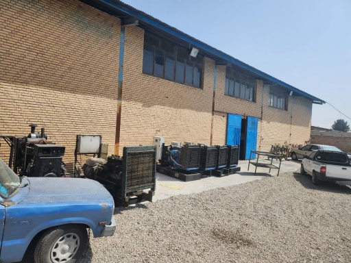 عکس تعمیر ماشین آلات راه سازی کارپیلا