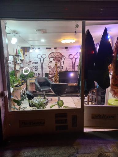 عکس پیرایش یوسف زنگنه