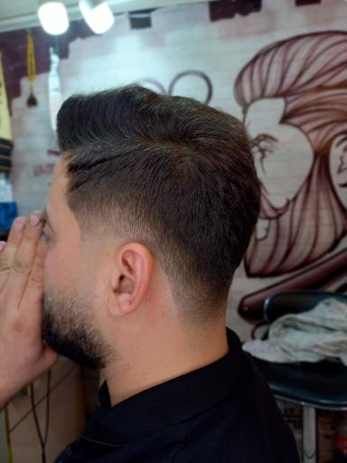 عکس پیرایش یوسف زنگنه