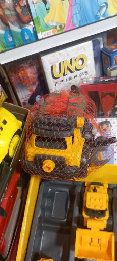 فروشگاه لوازم تحریر آواکیوت