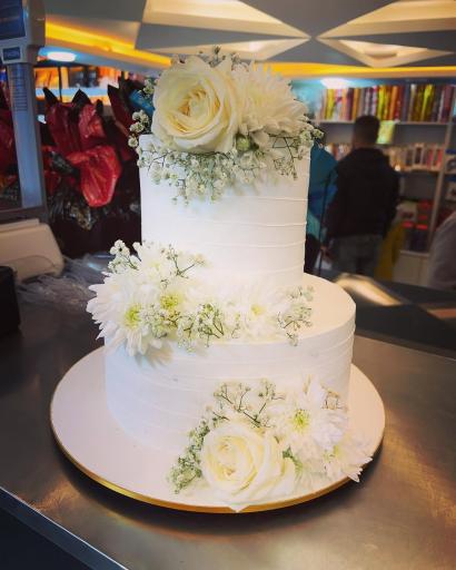 عکس نان شیرینی خانه کیک