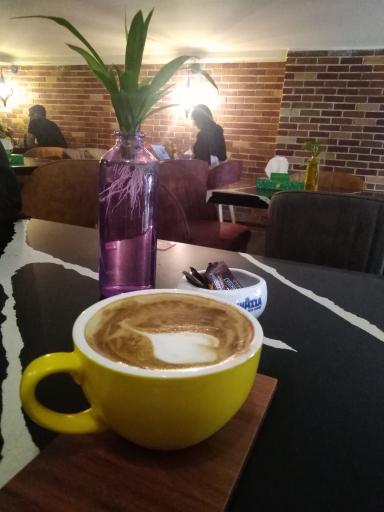 عکس کافه فست فود بامزی