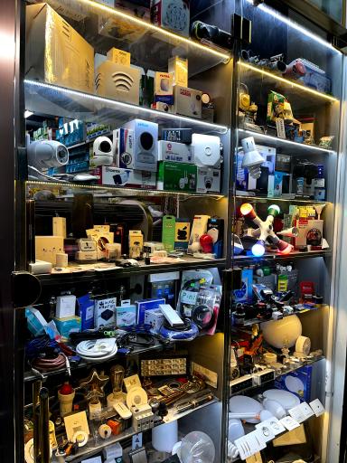 عکس دوربین مداربسته دزدگیر الکتریکی تسلا