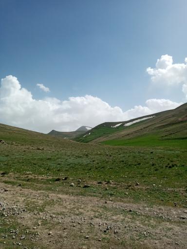 عکس دره لیقوان