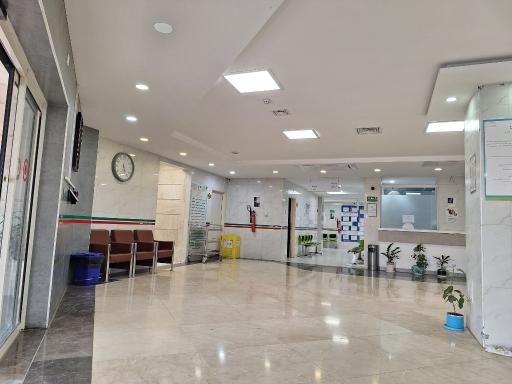 عکس بیمارستان ثامن الحجج