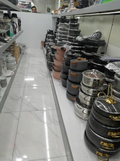 عکس فروشگاه لوازم خانگی دی