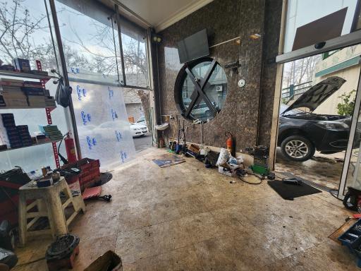 عکس مکانیکی و تعویض روغن آسیا خودرو