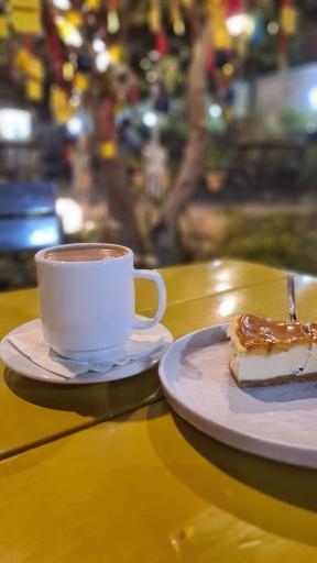 عکس کافه بیولند