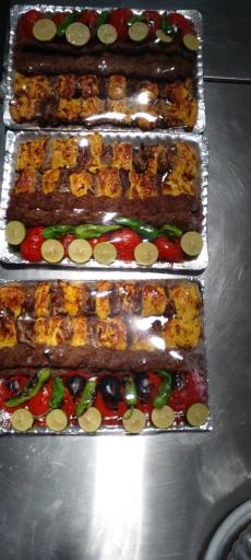 عکس کبابی آتا خان