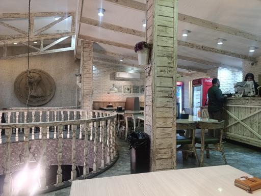 عکس رستوران مادربزرگ