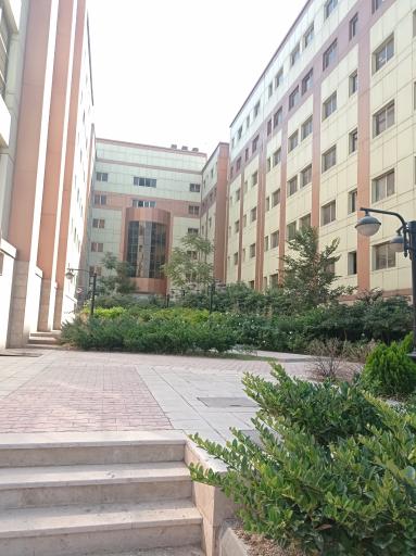 عکس پژوهشکده مرکزی دانشگاه آزاد