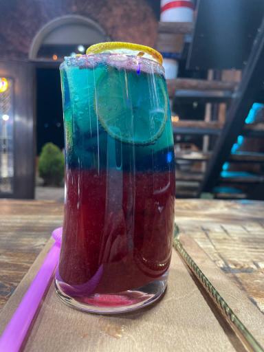 عکس کافه کارن