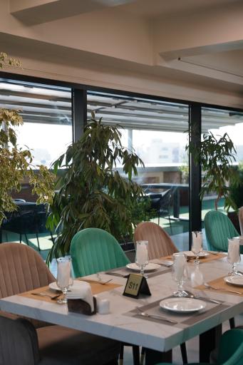 عکس رستوران یاران