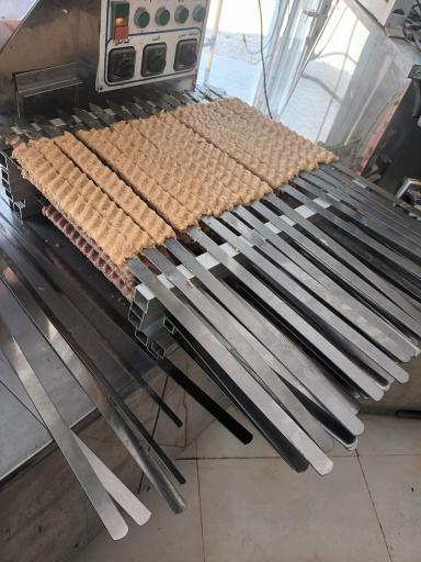 عکس کبابی‌ نادری‌