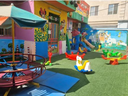 عکس مهد و پیش دبستانی پرستوهای شادی