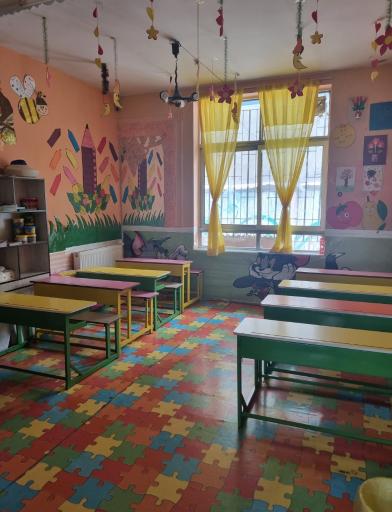 عکس مهد و پیش دبستانی پرستوهای شادی