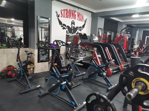 عکس باشگاه بدنسازی شوک مهرآوران