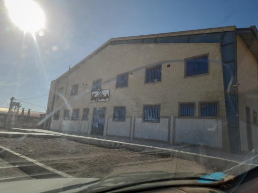 عکس سالن ورزشی شهید سر سنگی